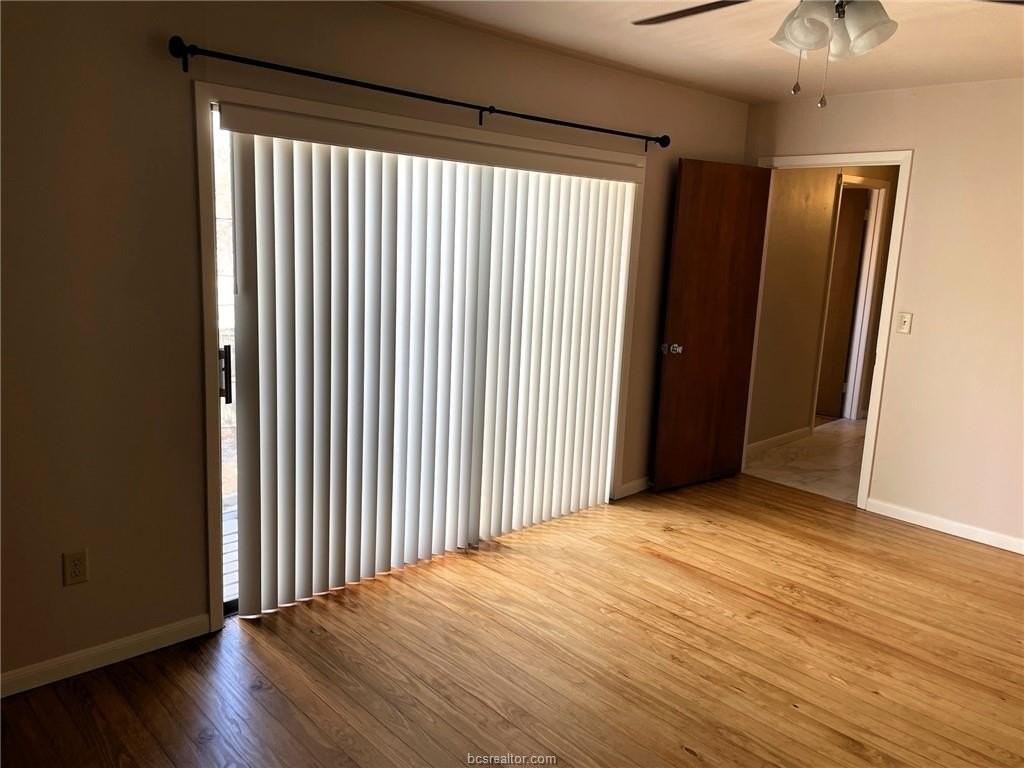 804 Eagle Pass St - Photo 3 of 15