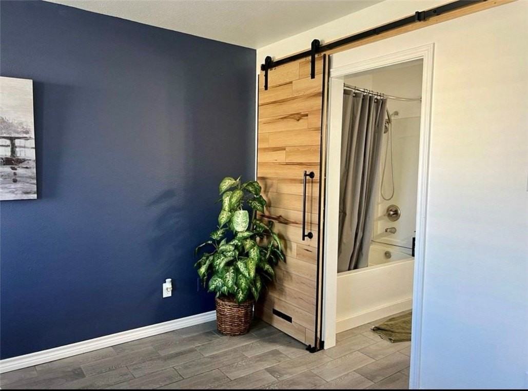 13970 Ketch St - Photo 6 of 17