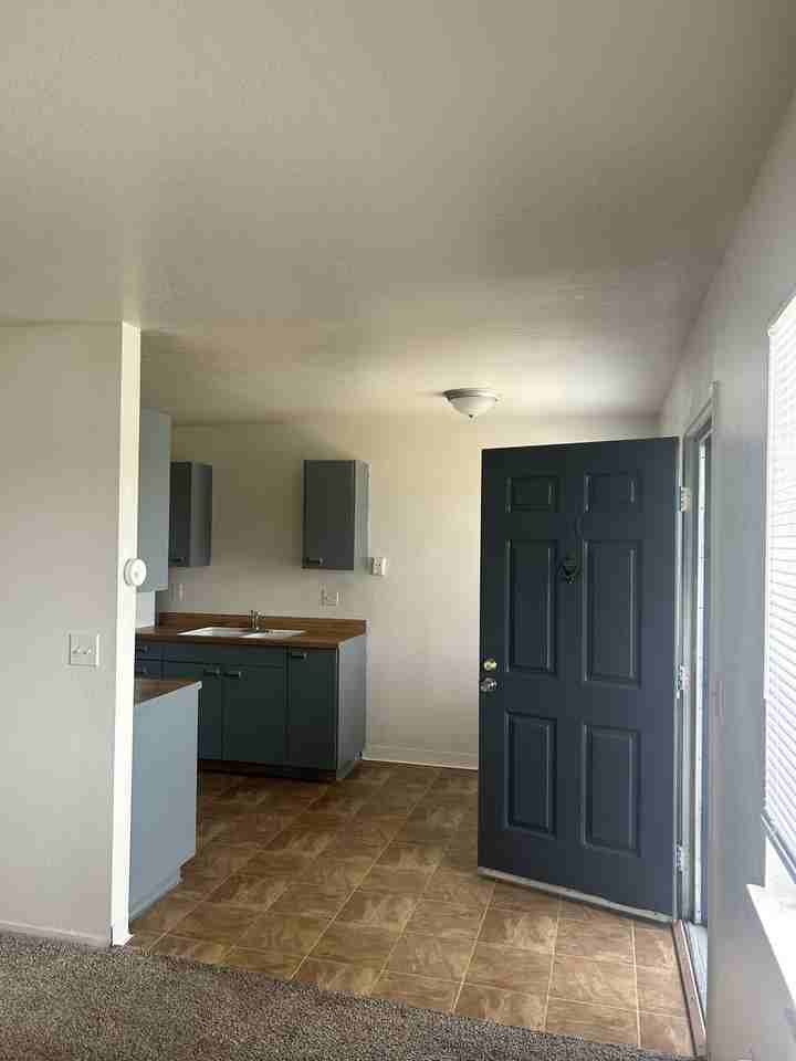 2121 Moffett Road - Photo 3 of 22