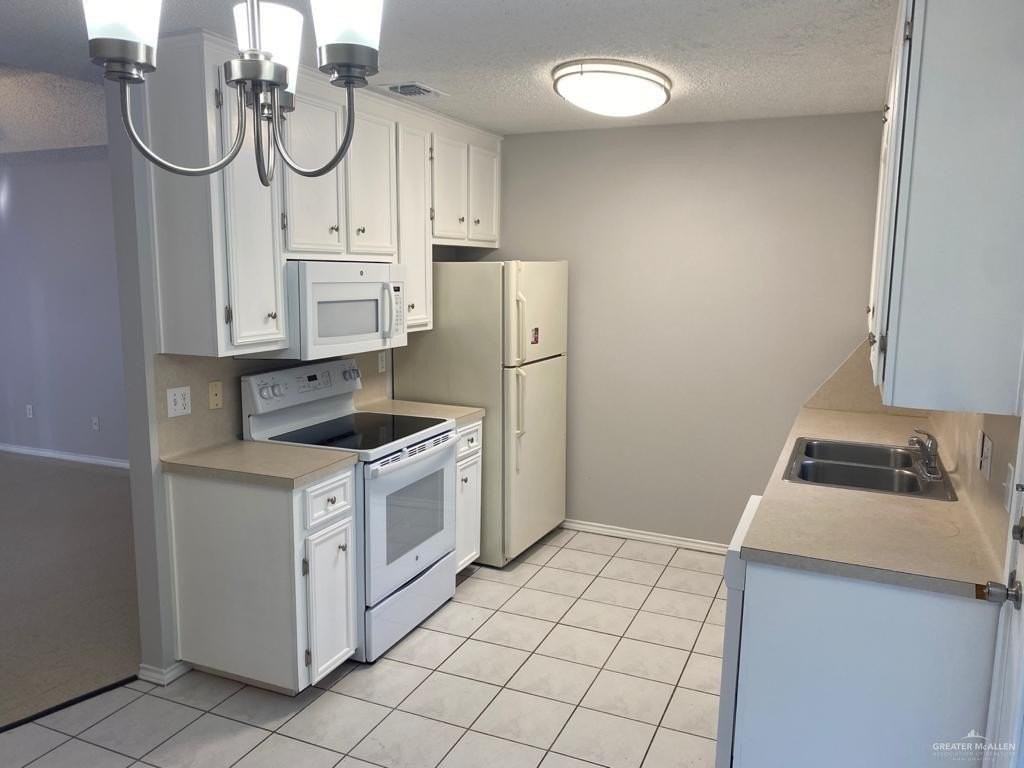 712 Nightingale Ave Apt C - Photo 4 of 10