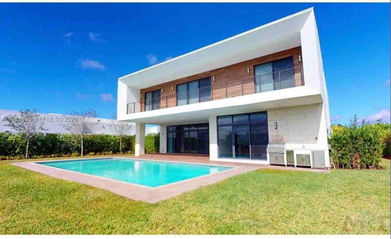 16580 Sunset Way #16580 - Photo 2 of 34