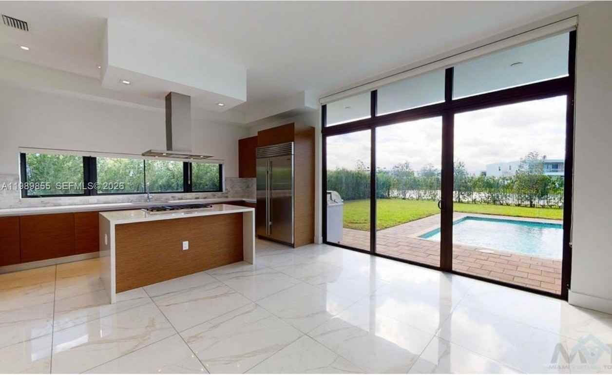 16580 Sunset Way #16580 - Photo 3 of 34