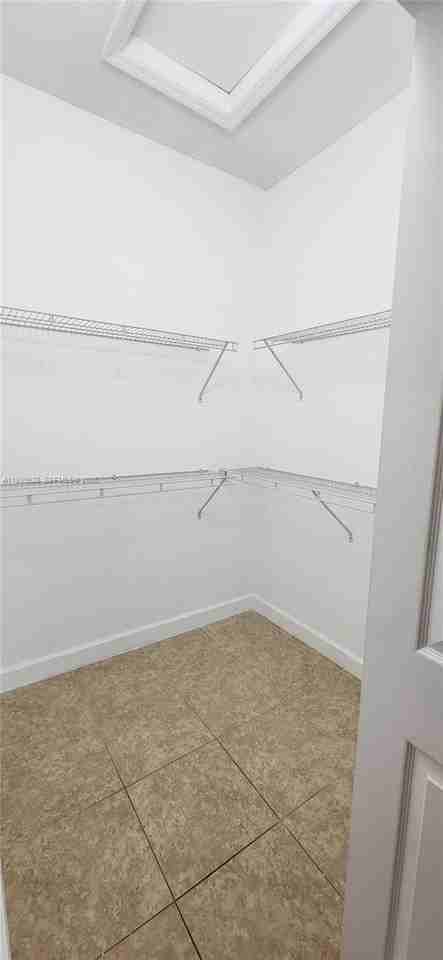 8909 Sw 225th Ter - Photo 7 of 26