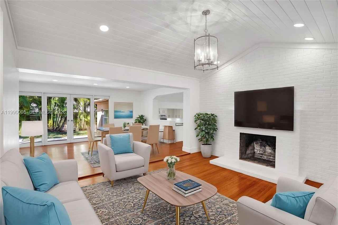 20 Nw 101st St - Photo 5 of 37