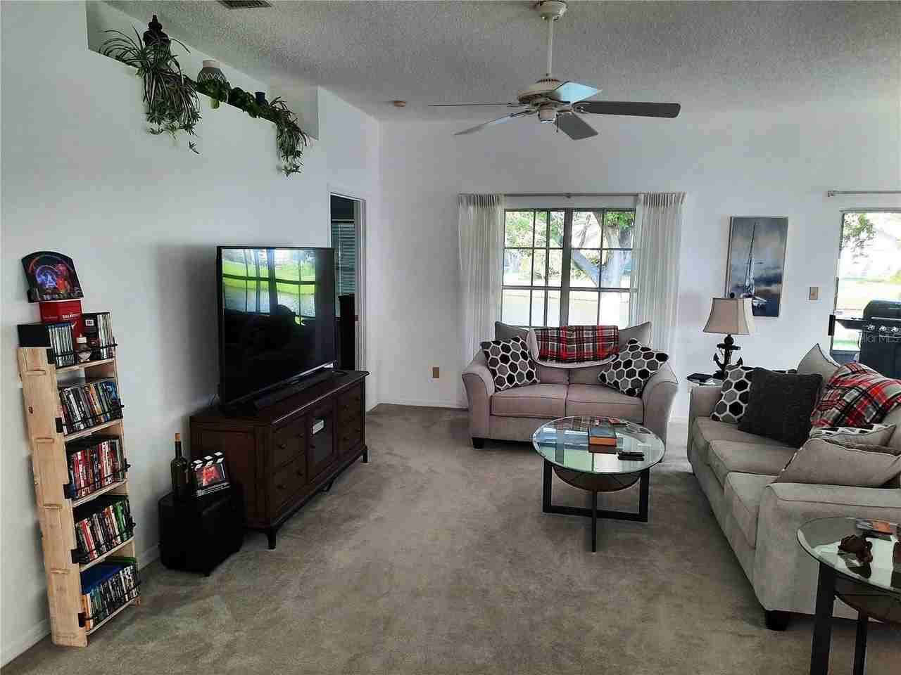 11524 Pumpkin Seed Ct - Photo 4 of 38