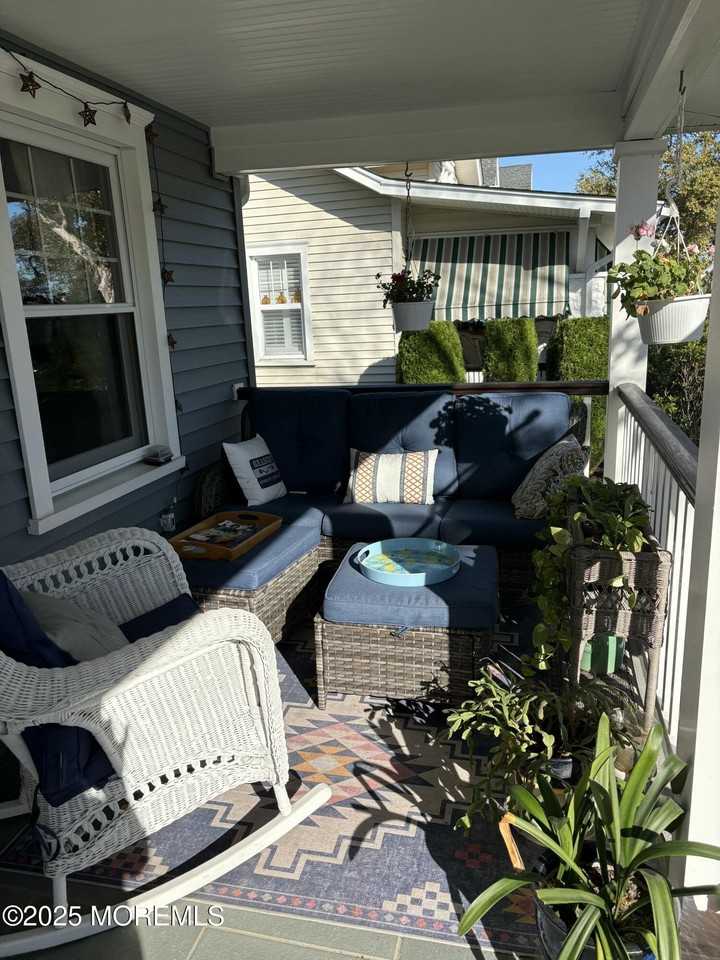 414 Washington Ave - Photo 3 of 19