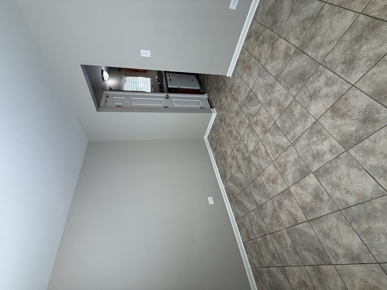 9104 Lincoln Ct Apt 203 - Photo 2 of 8