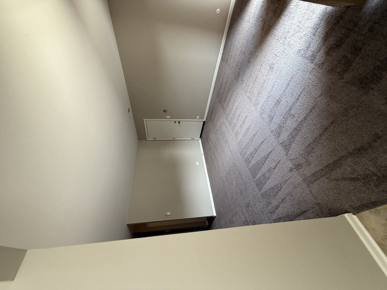 9104 Lincoln Ct Apt 203 - Photo 5 of 8