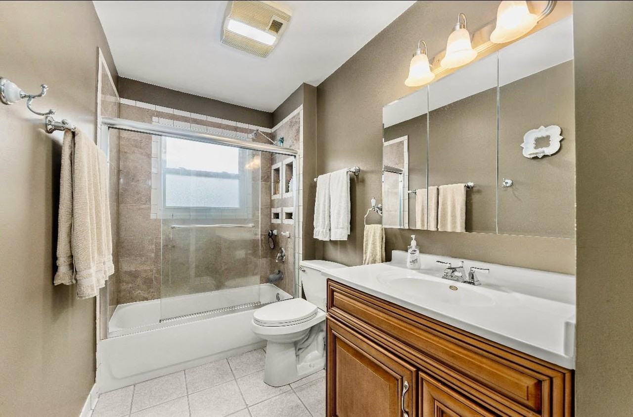 3226 Everglade Ave - Photo 5 of 12