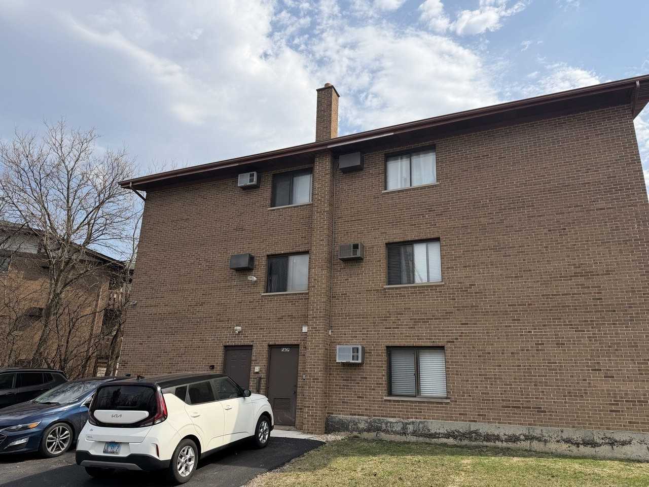 1130 Chalet Dr Apt 3n - Photo 6 of 6