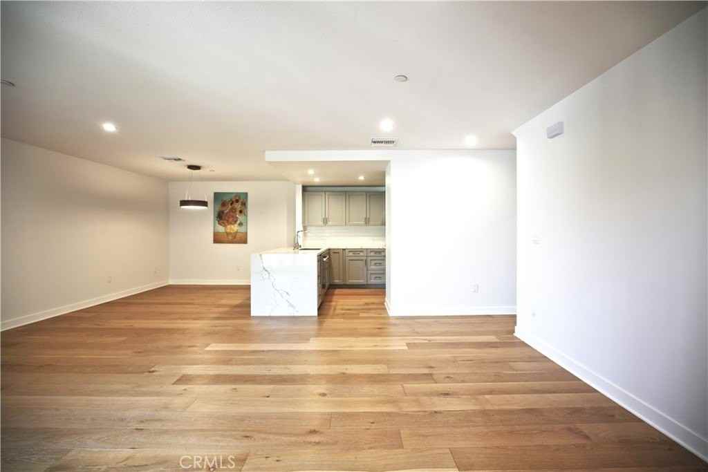 191 Monterey Rd - Photo 4 of 21