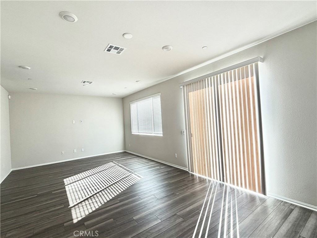 2872 S Schmidt Privado - Photo 3 of 11