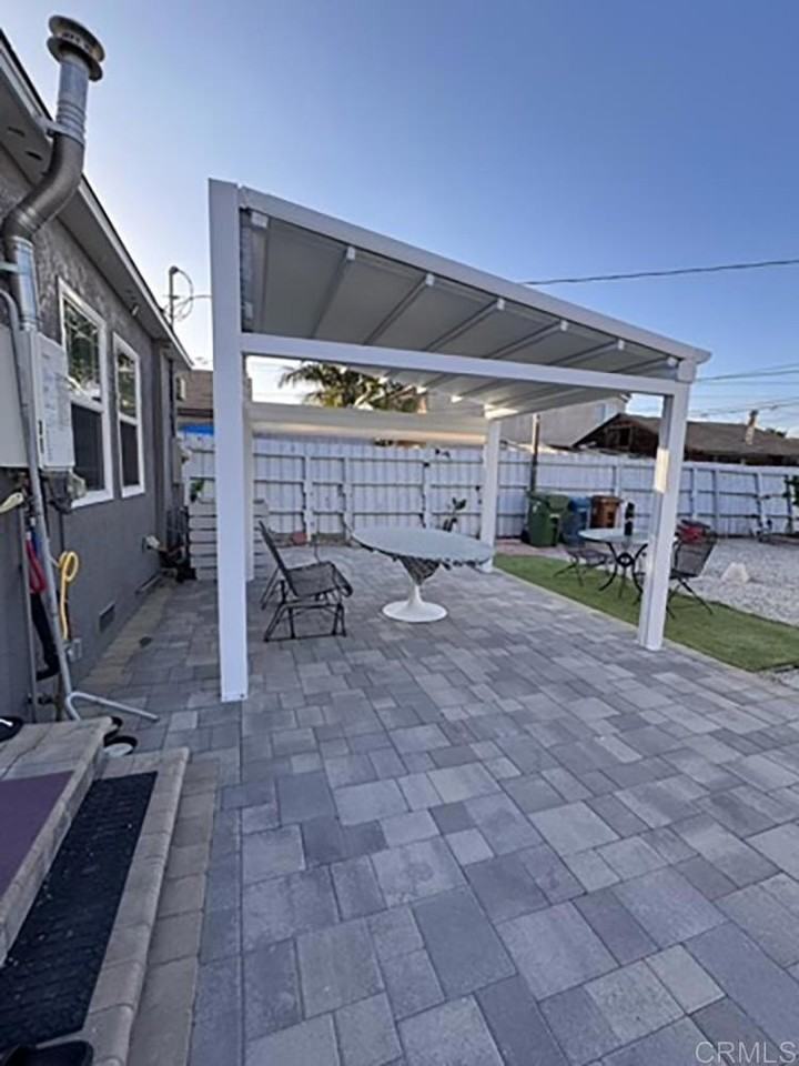 4043 W 159th St - Photo 5 of 16