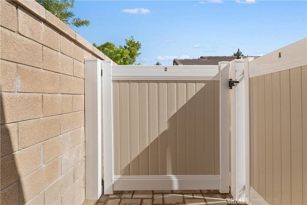 177 Hargrove - Photo 2 of 22