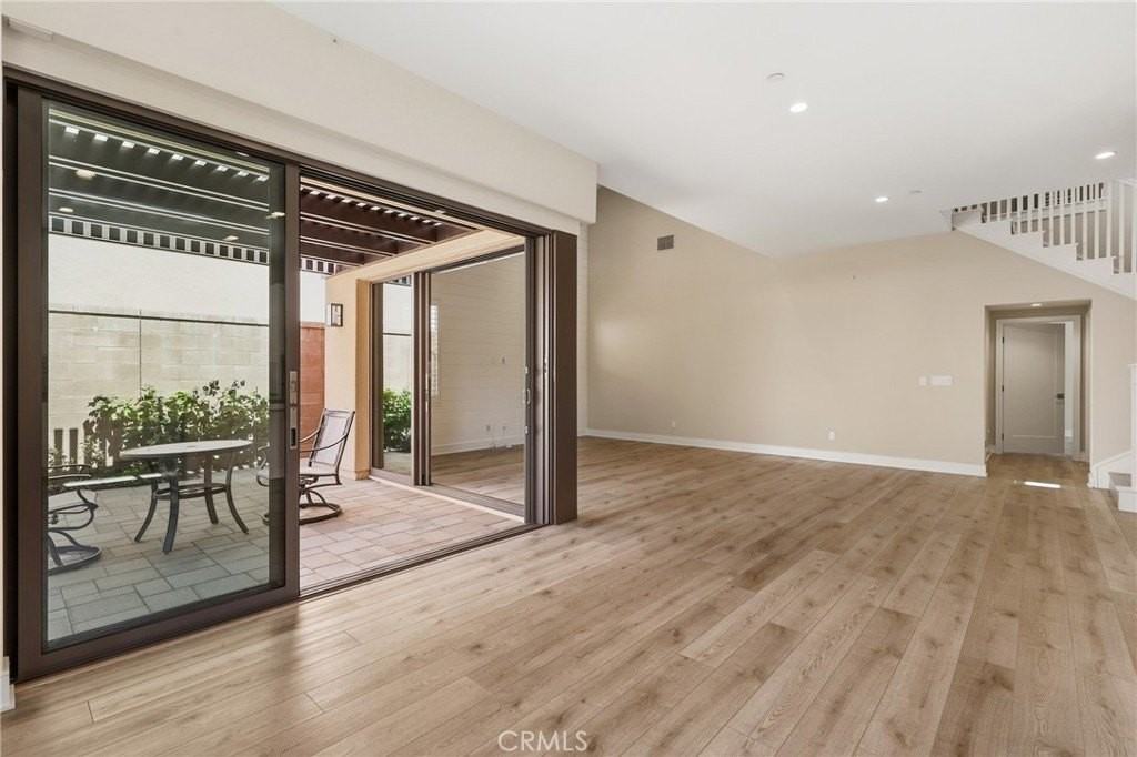 131 Halworth - Photo 4 of 38