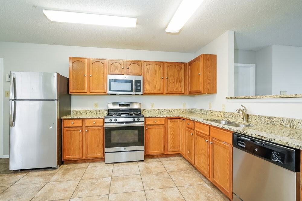 10610 Crackling Dr - Photo 7 of 16