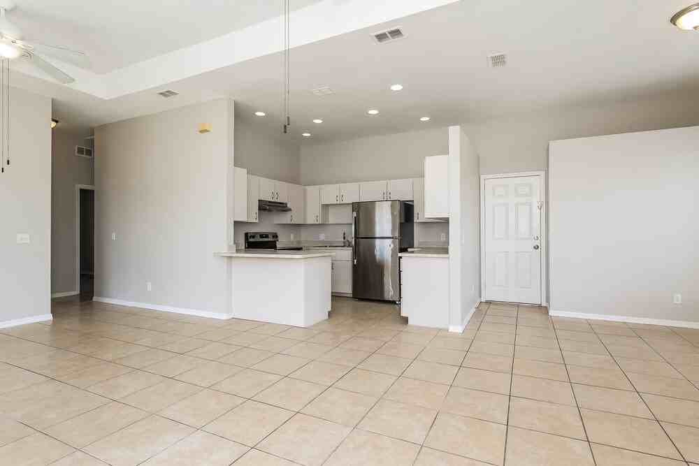 504 N 7th St - Photo 5 of 16