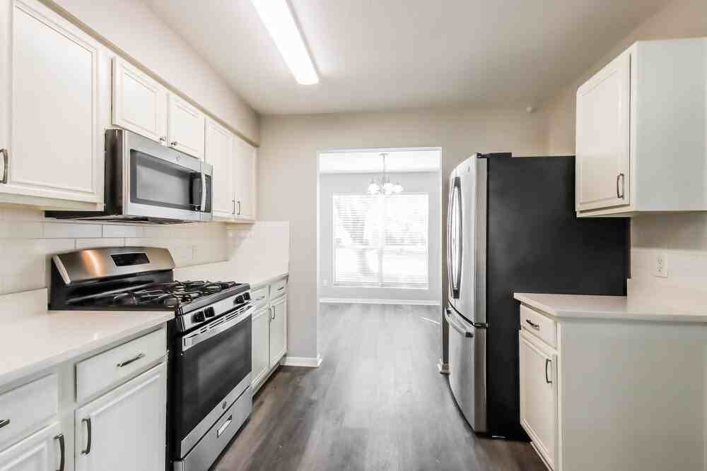 20722 Fox Hound Ln - Photo 7 of 17