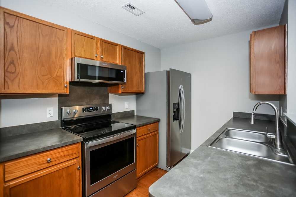 1916 Harrison Park Dr - Photo 7 of 16