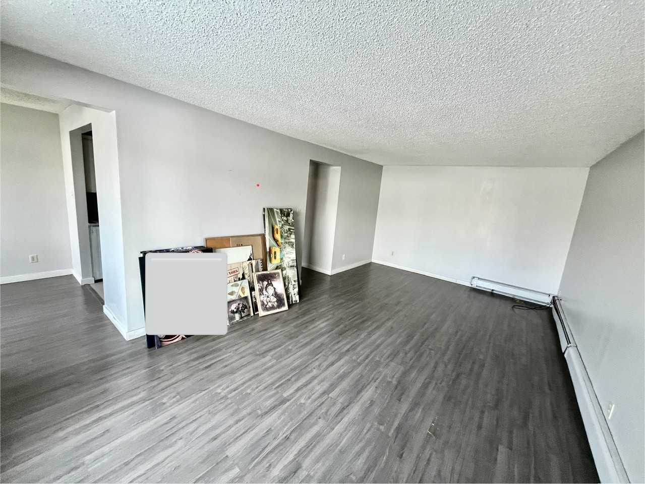 12421-82 Street NW - Photo 3 of 13