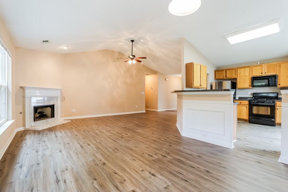 357 Hunterian Pl - Photo 7 of 17