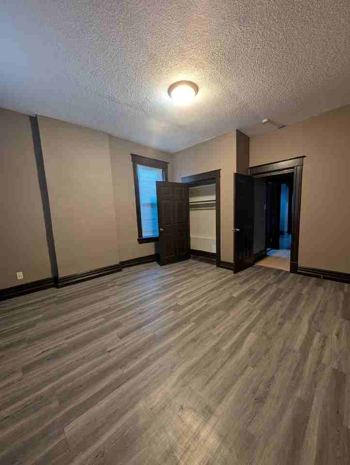 3009 Osage St #1 - Photo 3 of 10