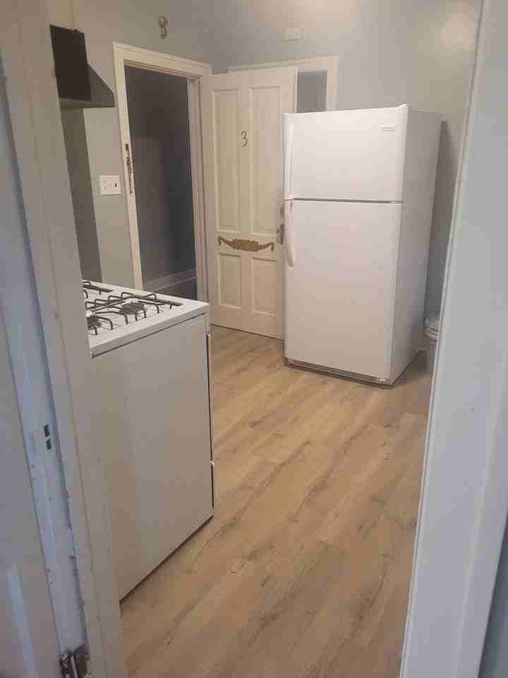 415 S Cedar Ave #3 - Photo 2 of 11