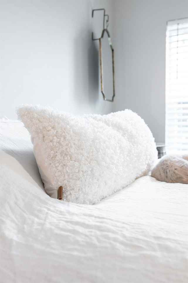 624 E 32nd St #1296625P - Photo 5 of 23