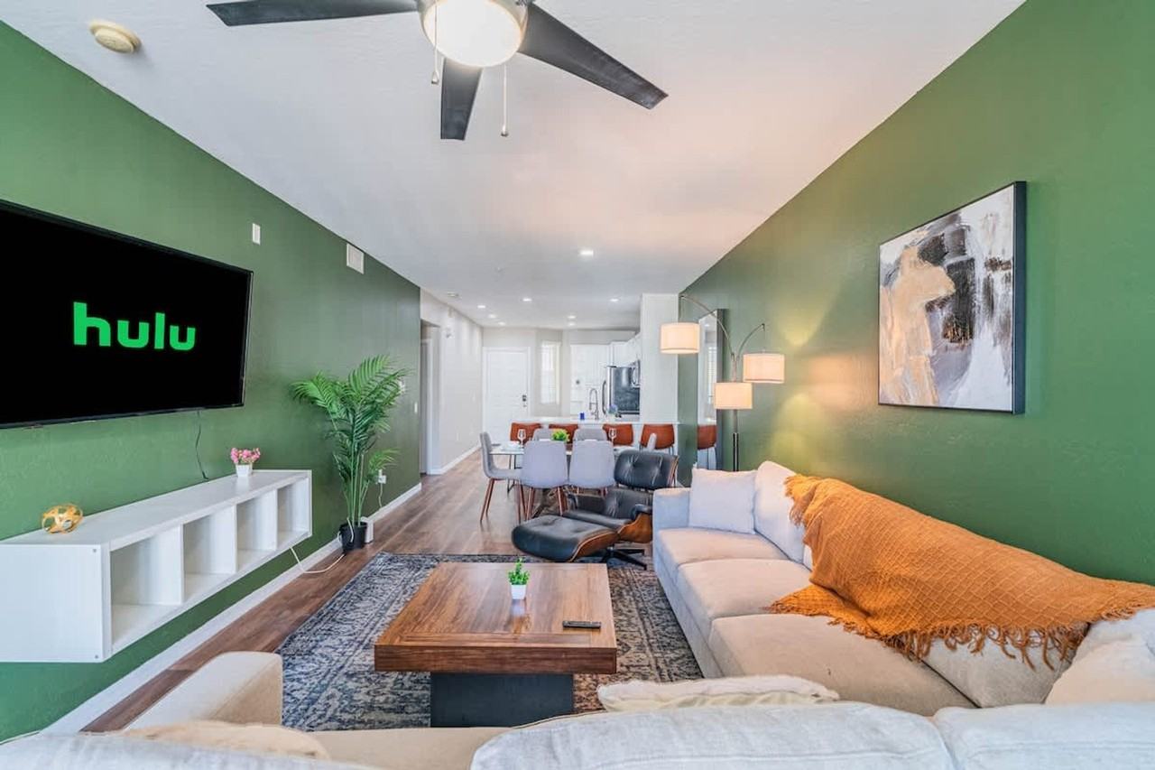 1275 E University Dr #1462581P - Photo 4 of 50