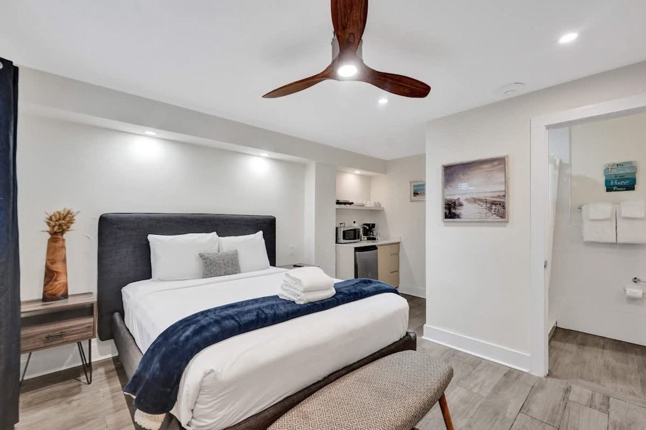 3020 Seville St #1503983P - Photo 2 of 36