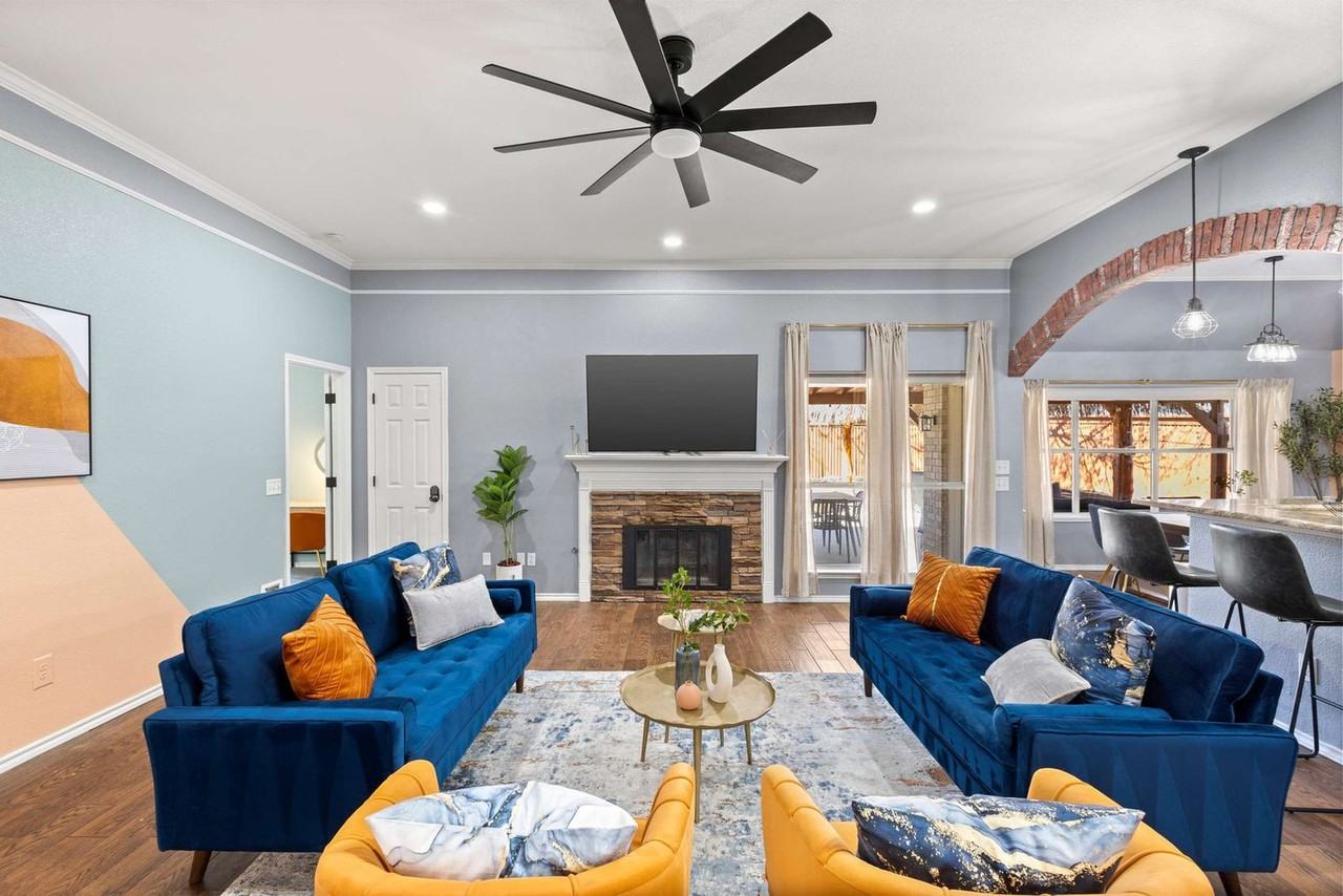 324 Woodcrest Dr #1508853P - Photo 2 of 38