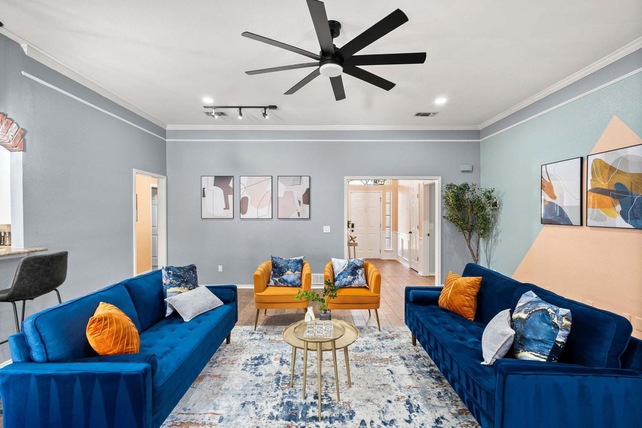 324 Woodcrest Dr #1508853P - Photo 4 of 38