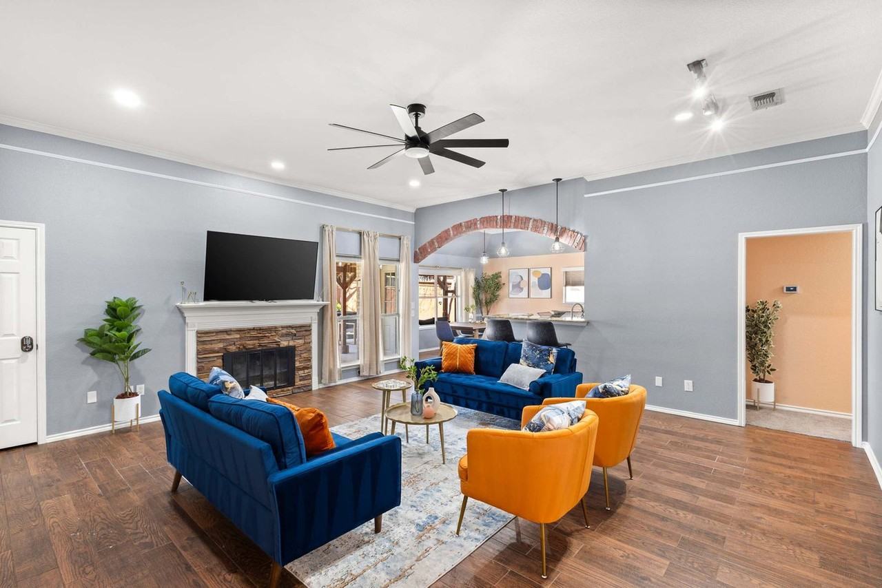 324 Woodcrest Dr #1508853P - Photo 5 of 38