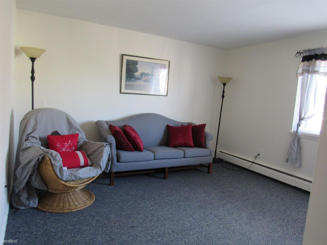 385 High St #1 - Photo 4 of 5