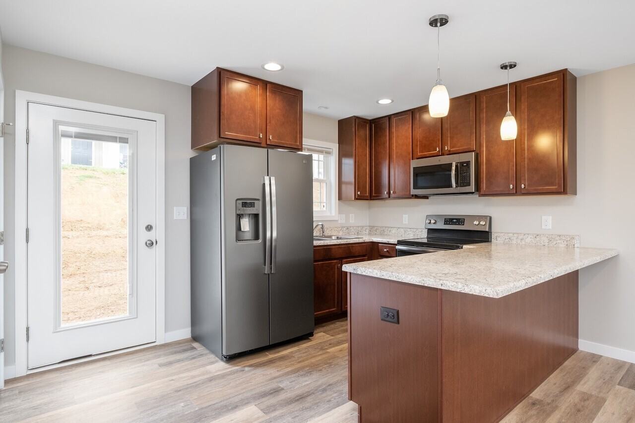 1008 Seth Dr #104 - Photo 2 of 13