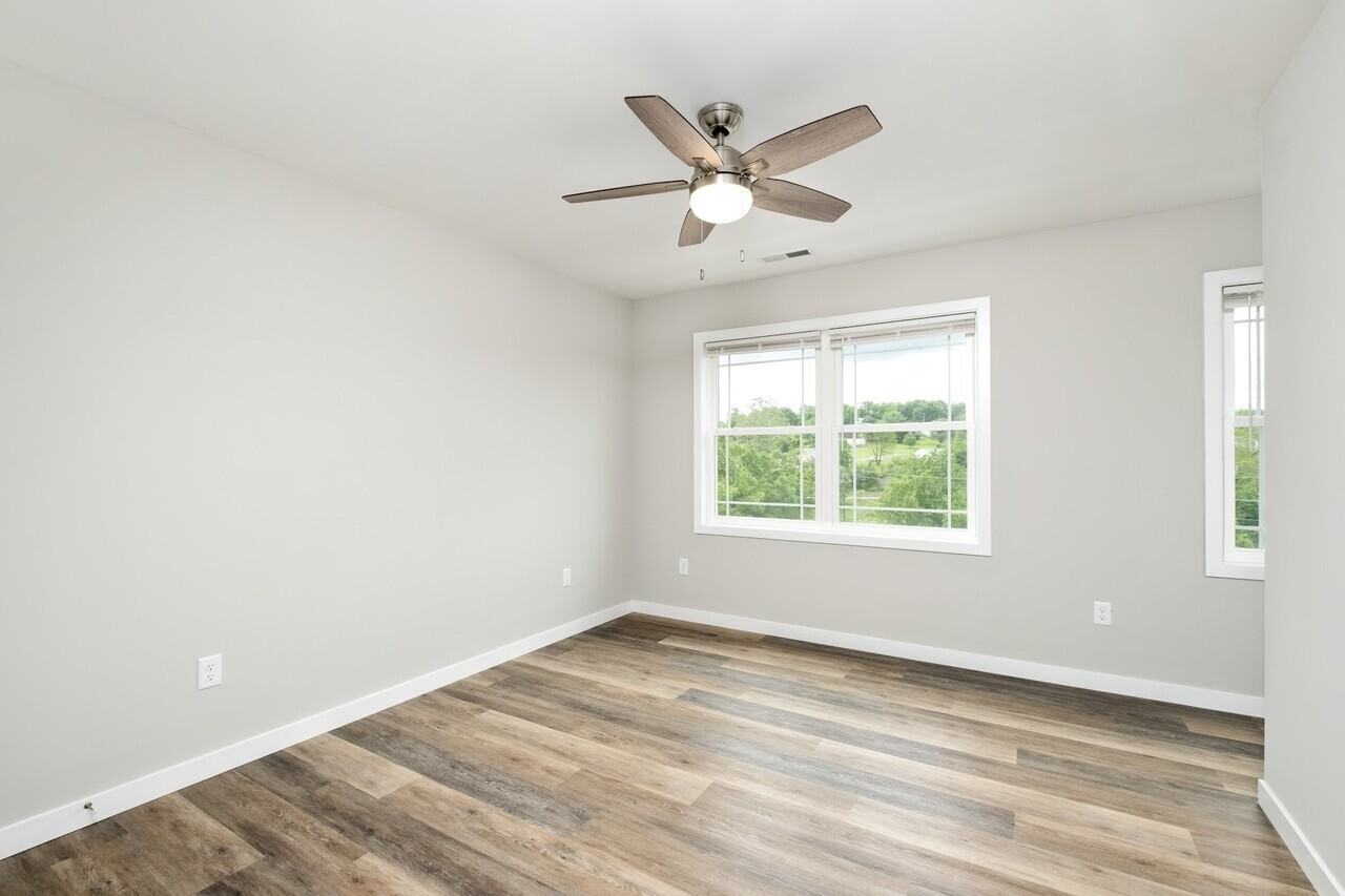 1008 Seth Dr #104 - Photo 5 of 13