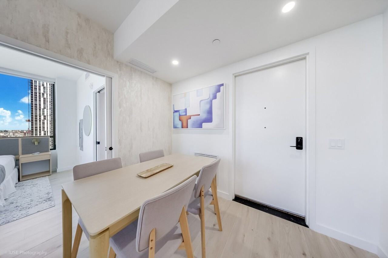 350 N Miami Ave #1501545P - Photo 6 of 24