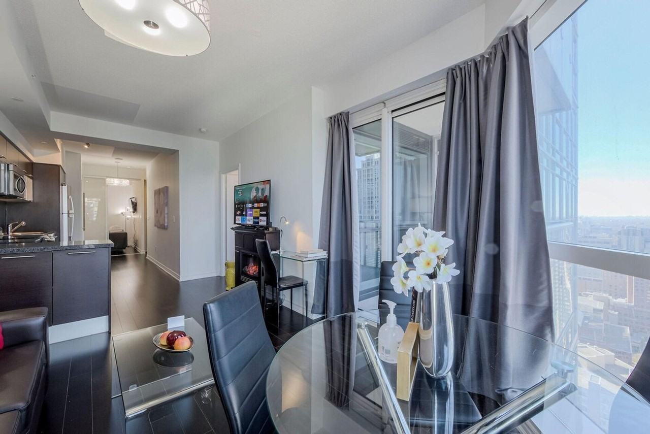386 Yonge St #1509516P - Photo 6 of 21