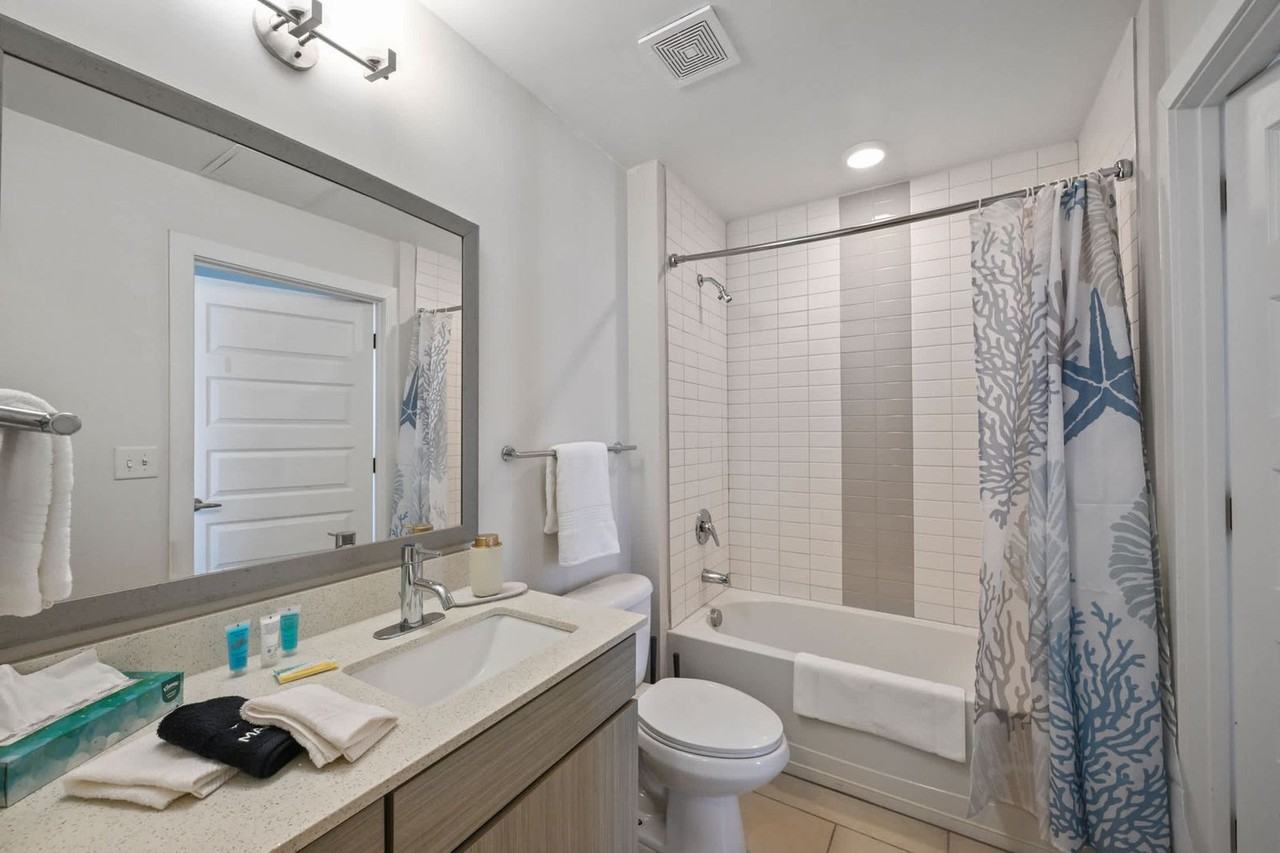 28 Woolfe St #1509630P - Photo 5 of 31