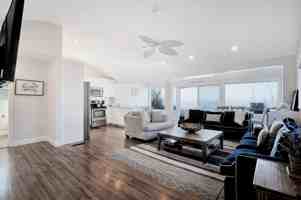 featured image of 212 Creek Rd