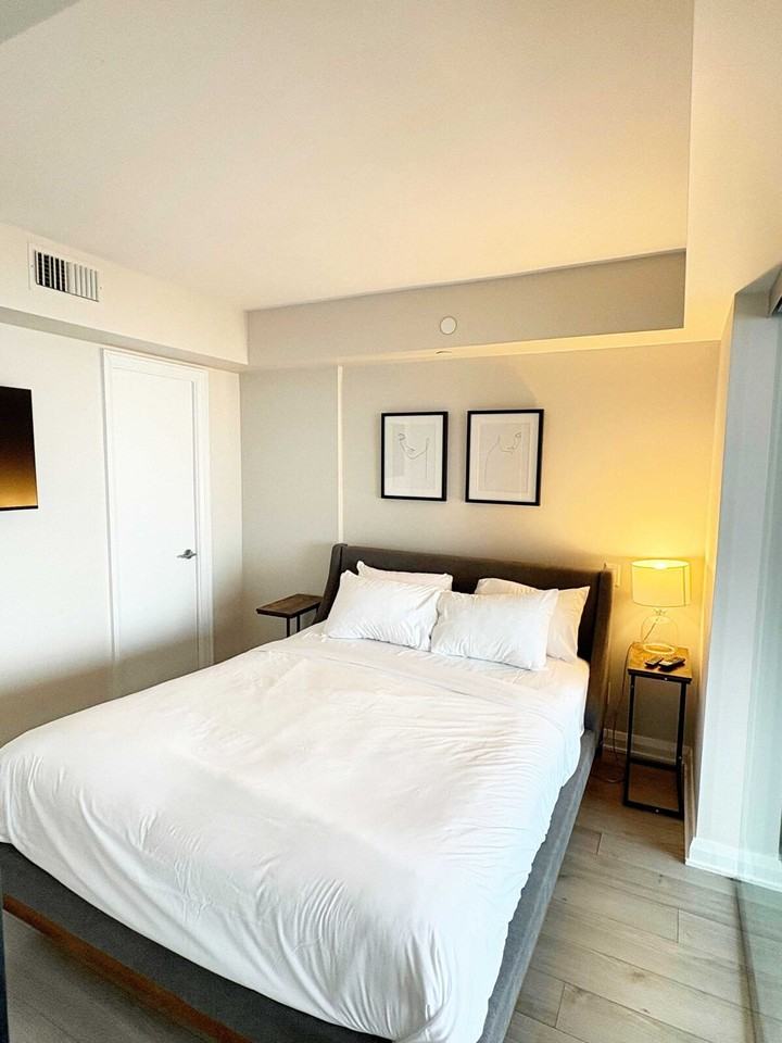 14A Hazelton Ave #1510939P - Photo 3 of 10