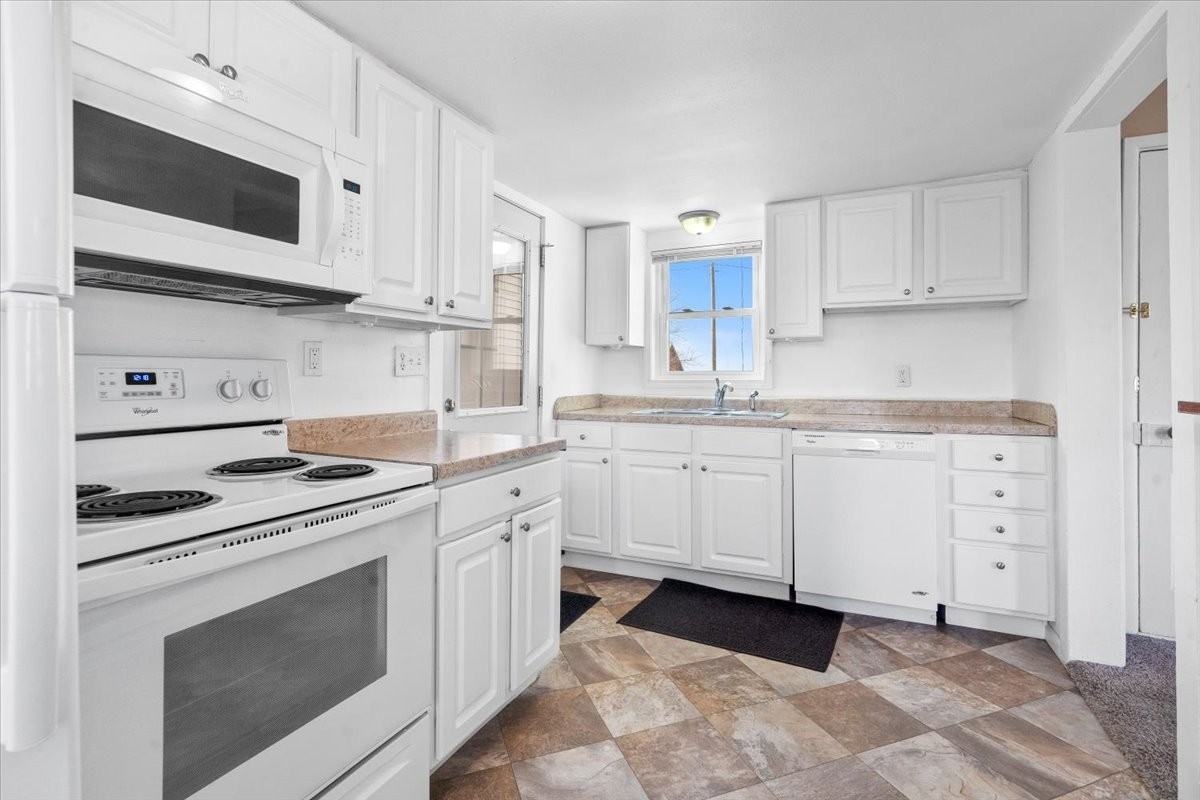 3037 Swan Lake Rd Ne - Photo 7 of 24