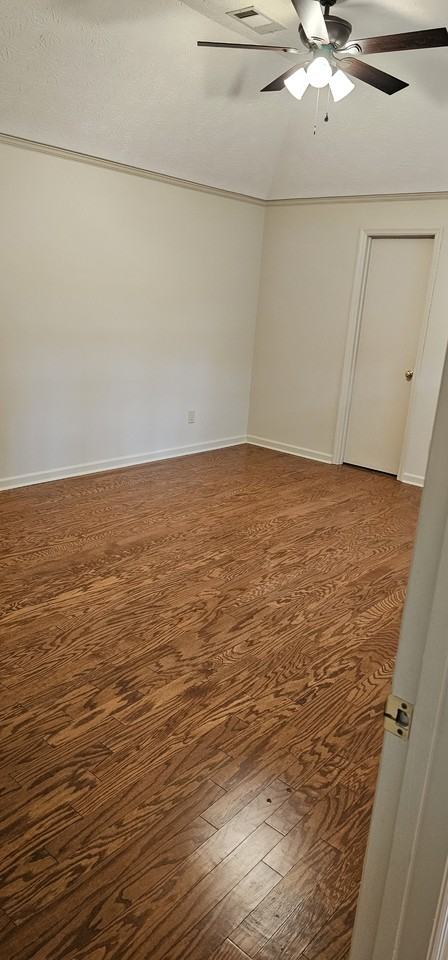 1157 Overwood Ct - Photo 7 of 19