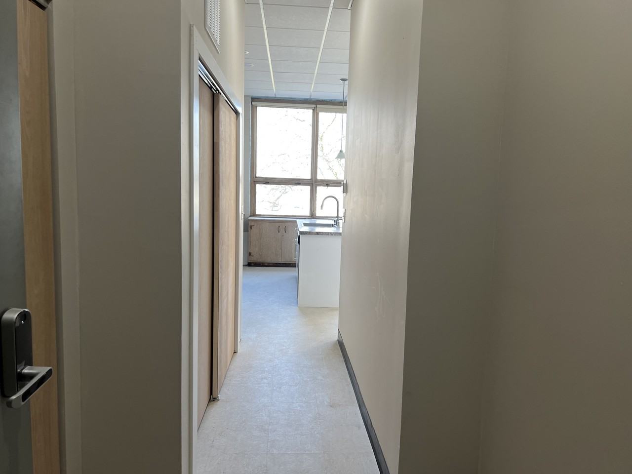 3776 E Hammond Ave #101 - Photo 4 of 11