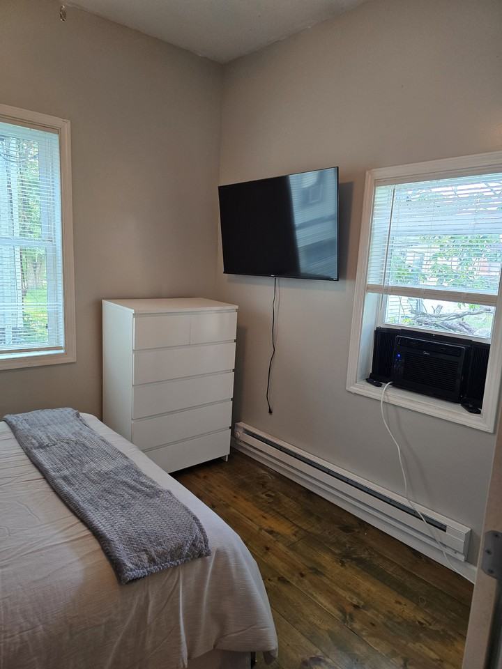 Cottage Ct - Photo 5 of 12