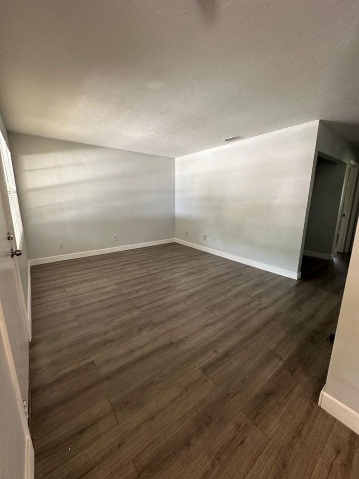 2636 Swpl, #C - Photo 3 of 17