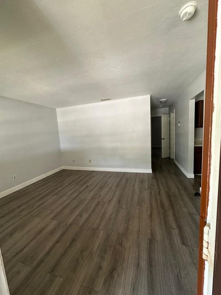 2636 Swpl, #C - Photo 4 of 17