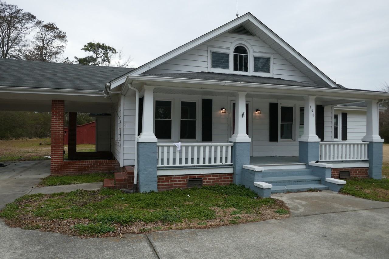 132 North Carolina Hwyn - Photo 2 of 8