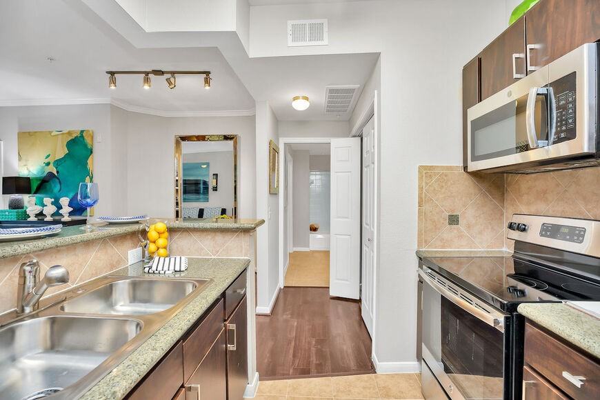 14974 Park Row Dr #FPR - Photo 5 of 12