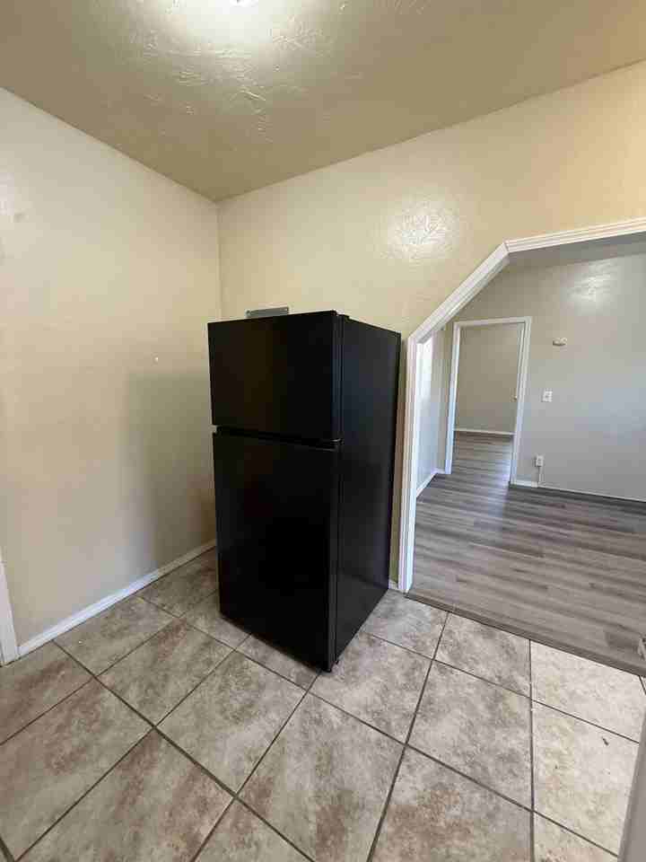 2218 S Taylor St #7 - Photo 2 of 10